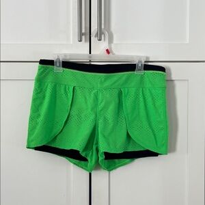 Athleta Green Athletic Layered Women's Shorts